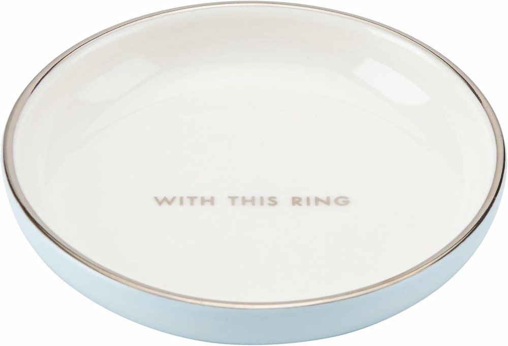 New York Take the Cake Ring Holder
