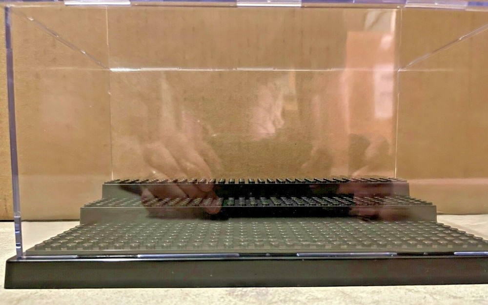 Minifigure Display Case 3-Step Acrylic Stackable Box Clear Dustproof Clear [New]