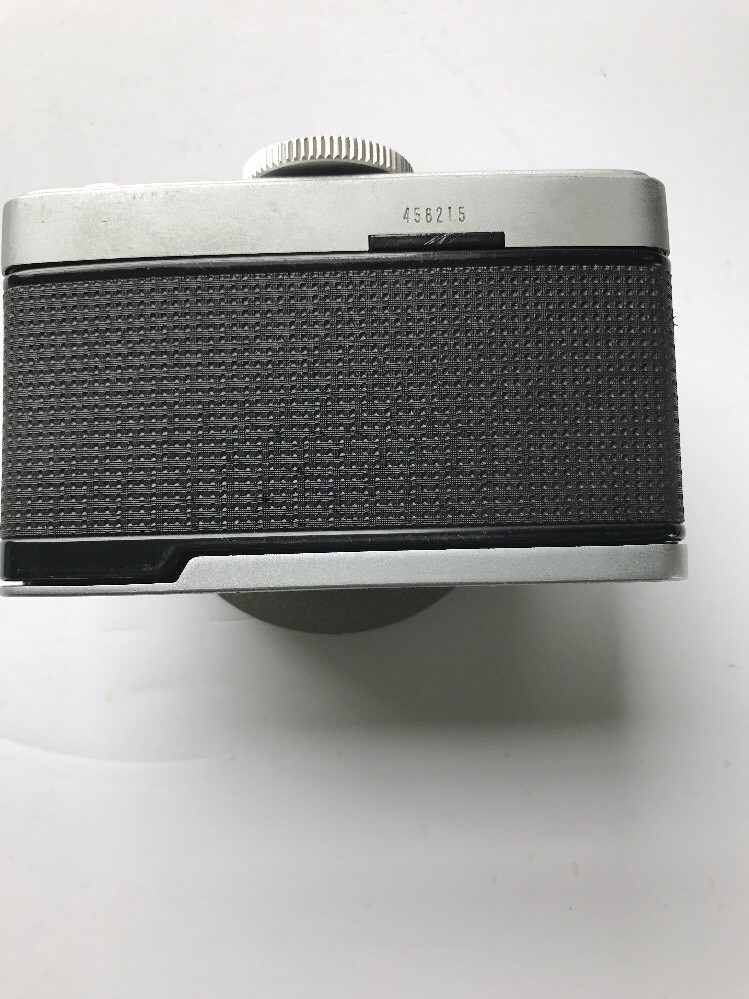 VTG OLYMPUS C-35 CAMERA USED/Untested