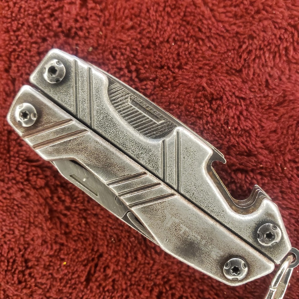 True utility Pocket Multi Tool BG22J