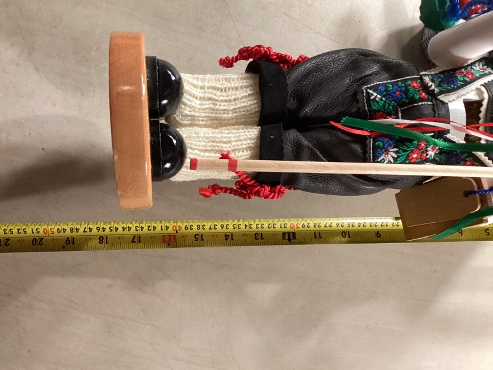 STEINBACH NUTCRACKER Bavarian Nutcracker With Green Hat Made In Germany