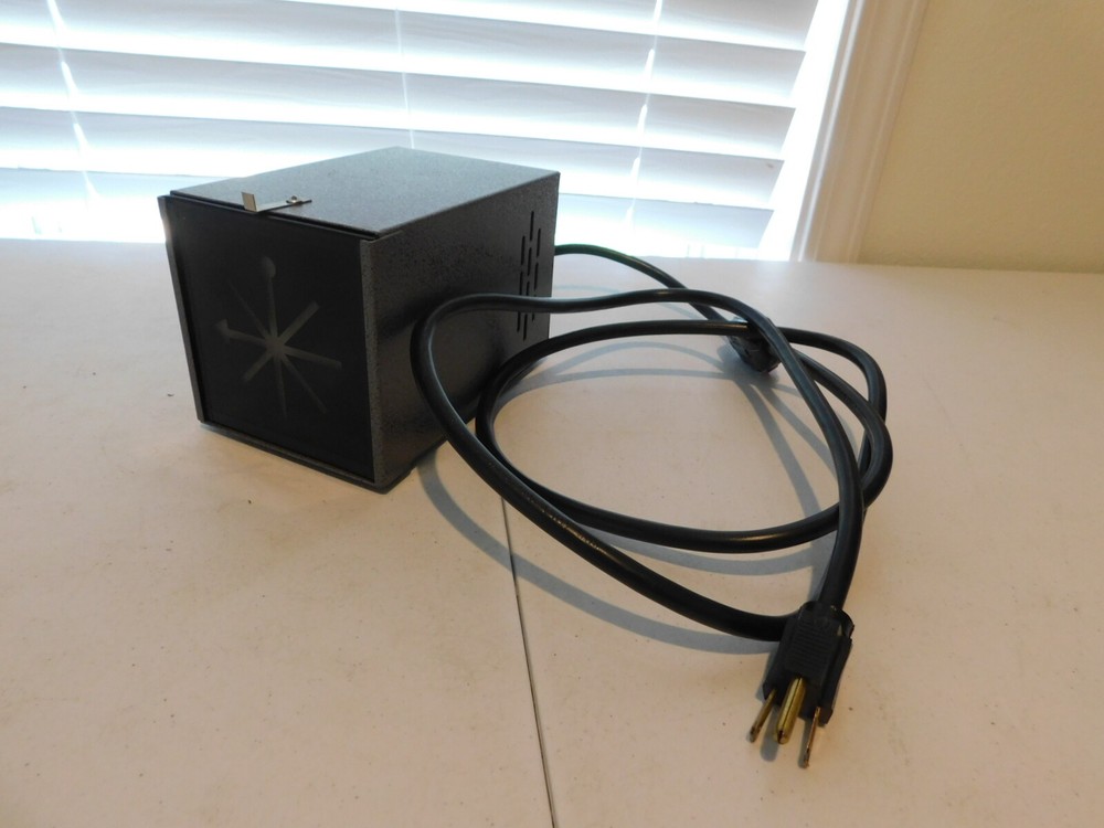 Vintage Metal Light Box - Military / Government Visual Acuity Testing Device