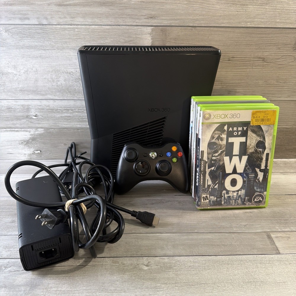 Microsoft Xbox 360 Slim S 4gb Console Bundle 5 Games Controller And Cords