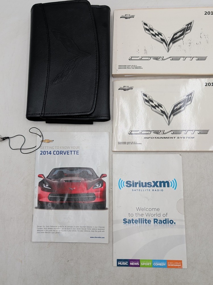 2014 Chevrolet Corvette Owners Manual 1LT, 2LT, and 3LT With Navigation & Case
