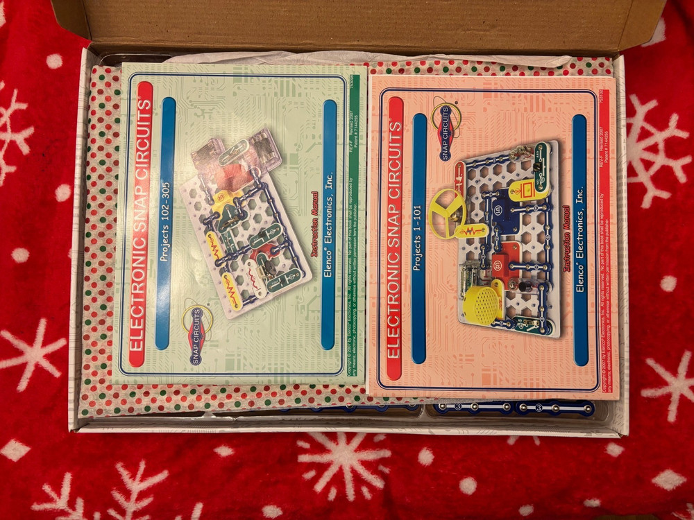 Elenco Snap Circuits SC300 Electronics Kit - Tested - Complete - VGUC