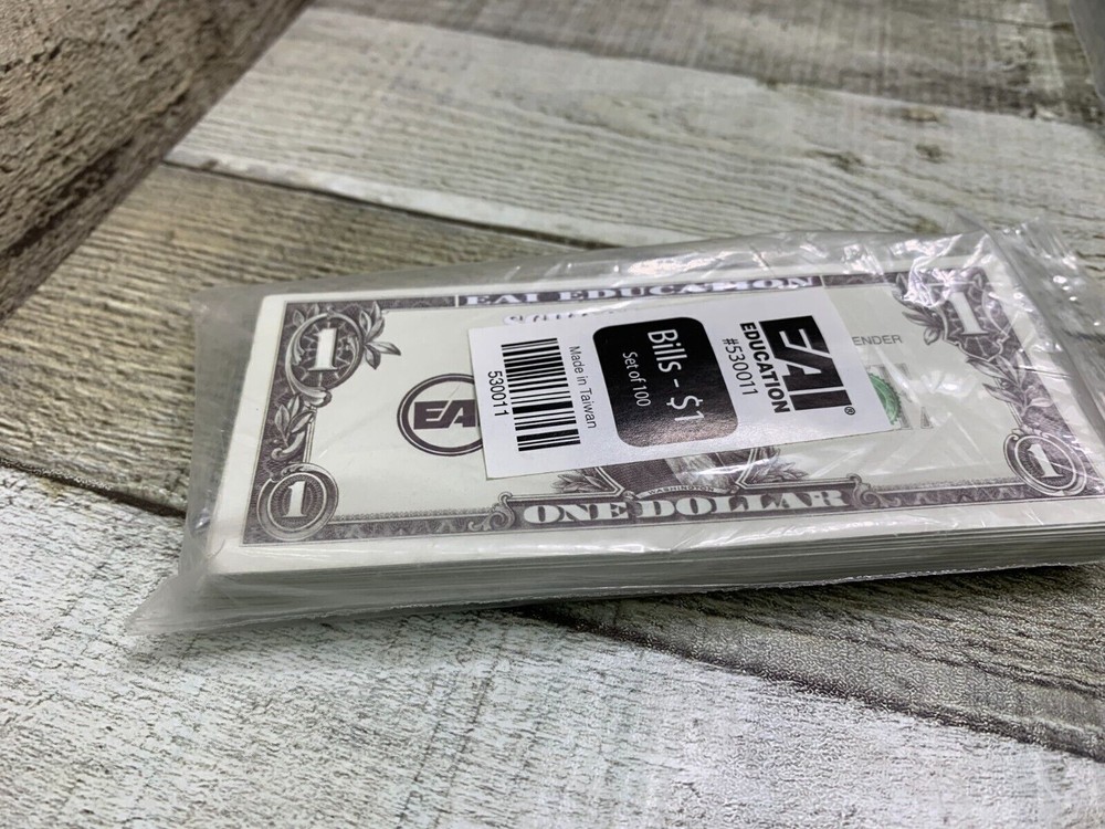 EAI Education Hands On Math Money Bills Grade 3