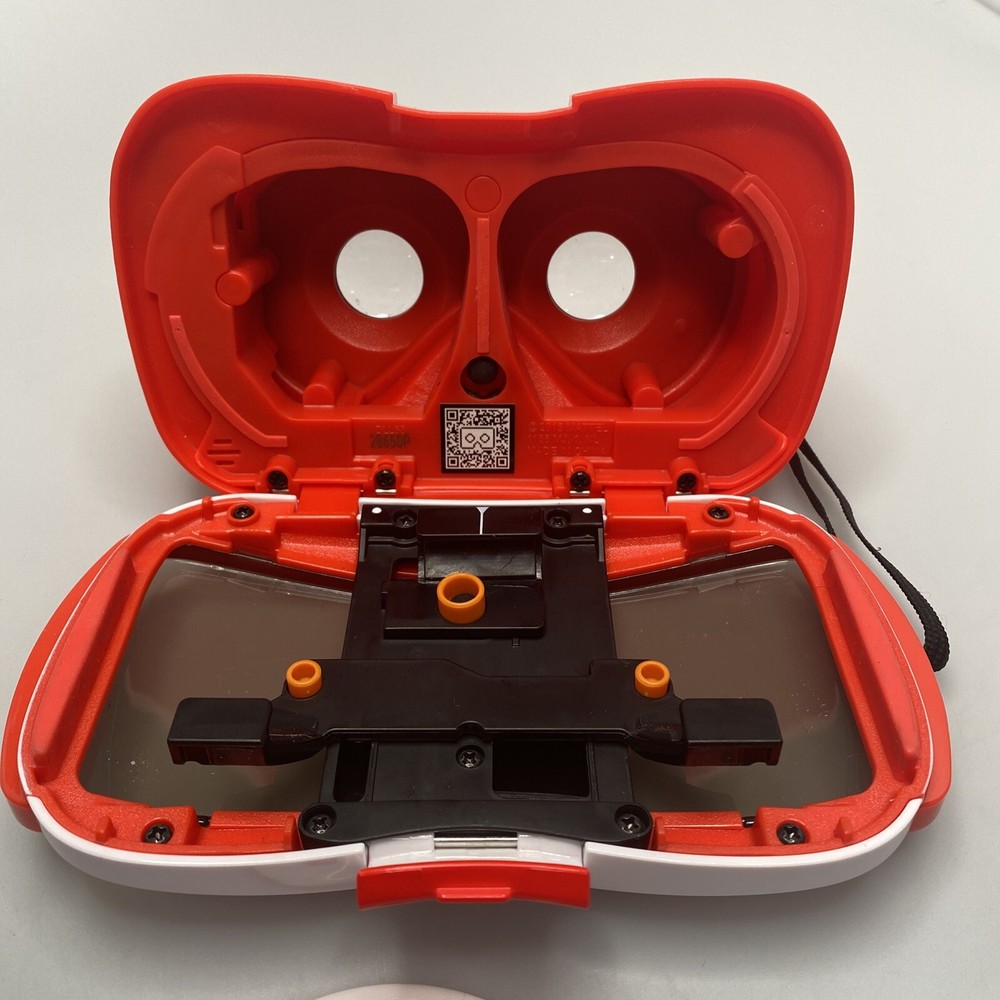 Mattel View-Master Deluxe 3D VR Viewer - Google Cardboard Compatible-
