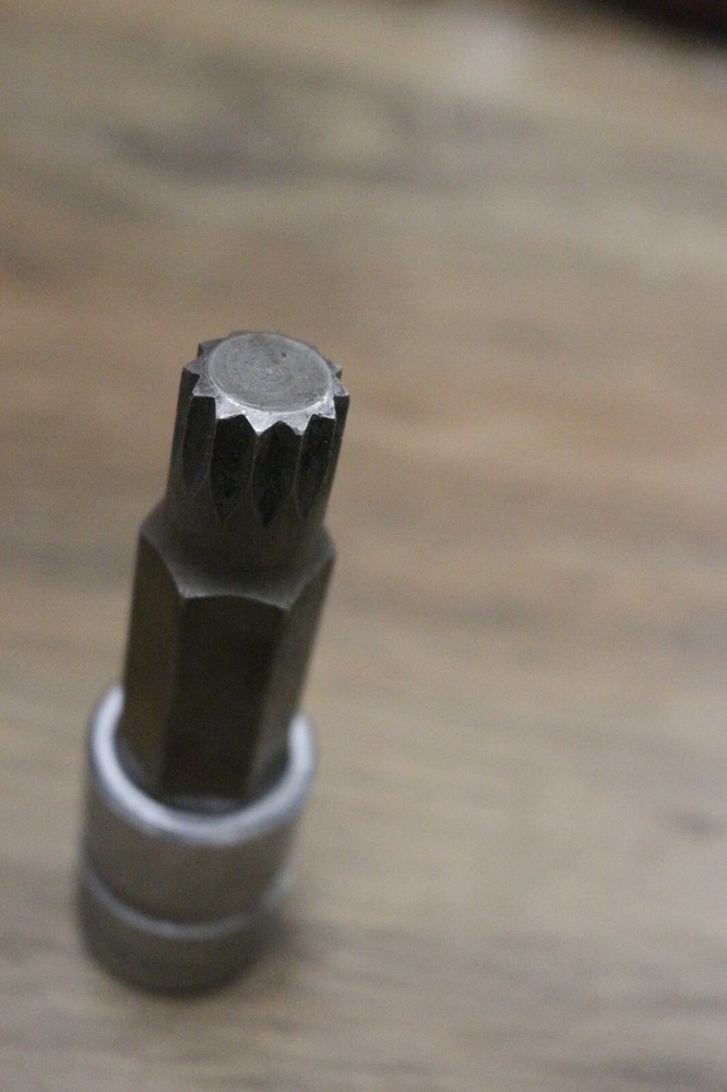 AST 2006 6500 X-18 Socket