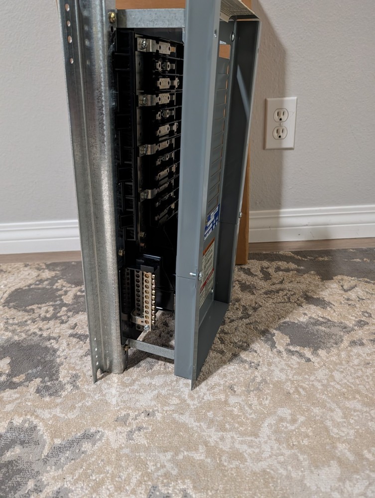 Square D Breaker Panel Board NQOD424L100CU