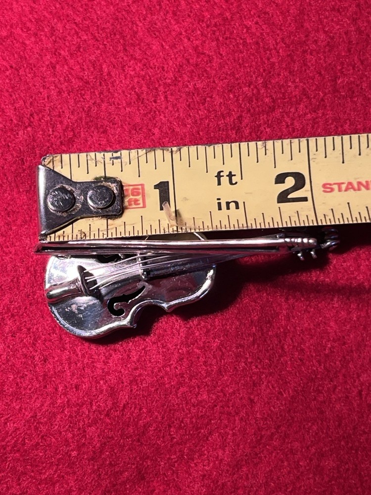 small silver violin w/ attached bow 2 1/4" 925