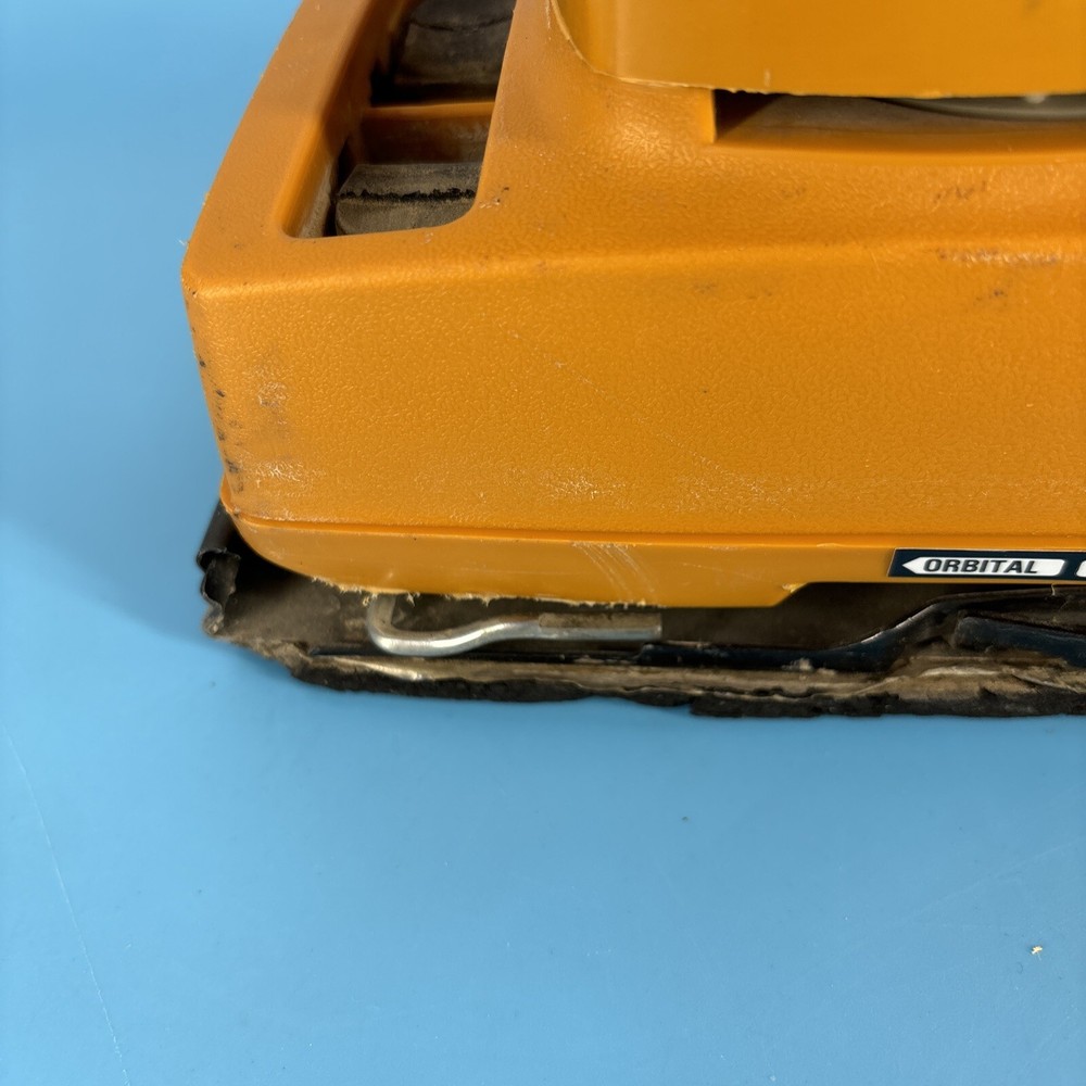 Black And Decker Duel Action Sander Double Insulated