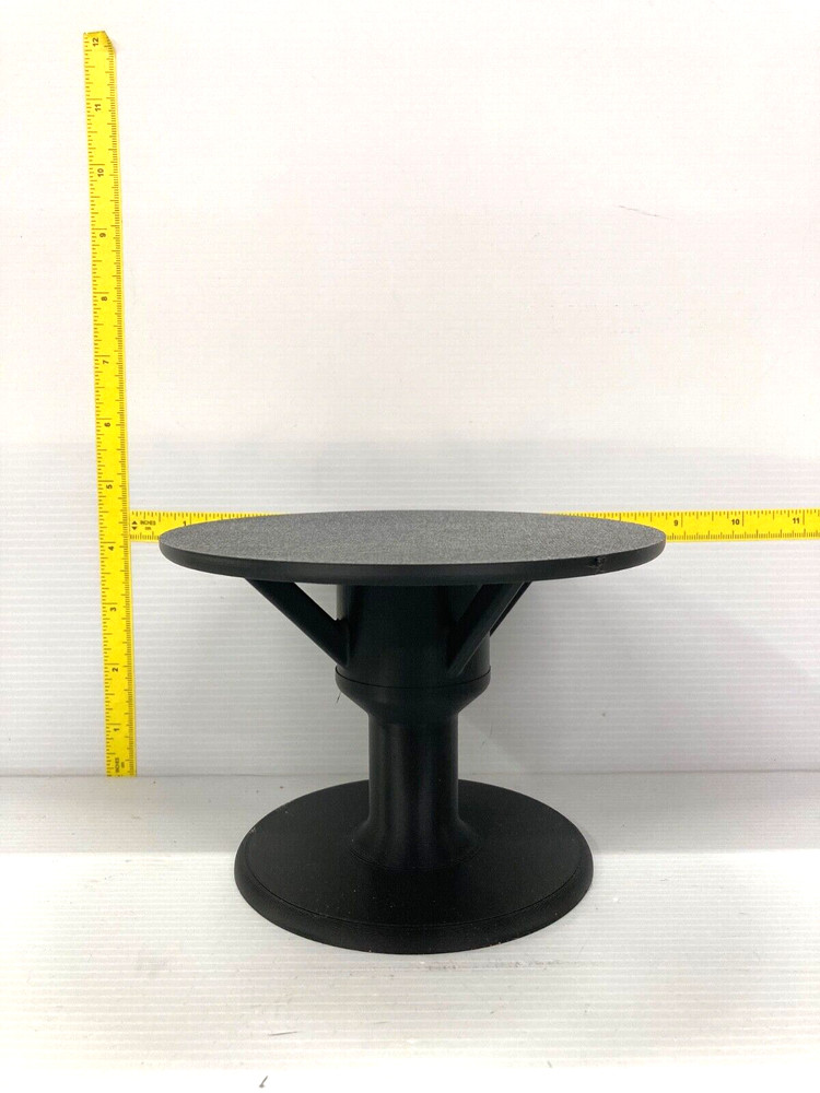 Small Spinning Cake Decorating Table