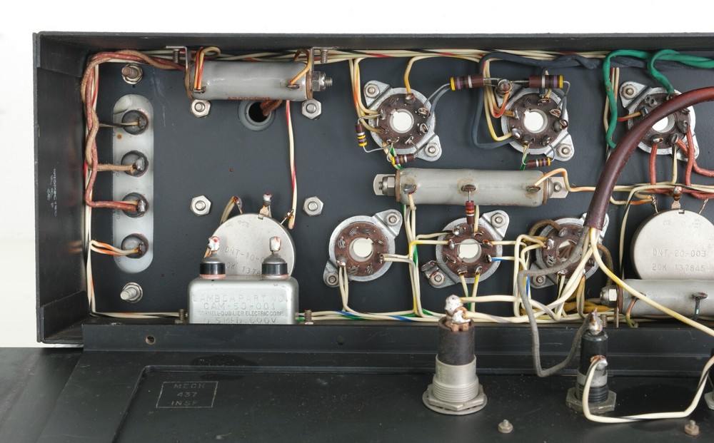 Lambda Model 29 Regulated Power Supply : S/N 8458