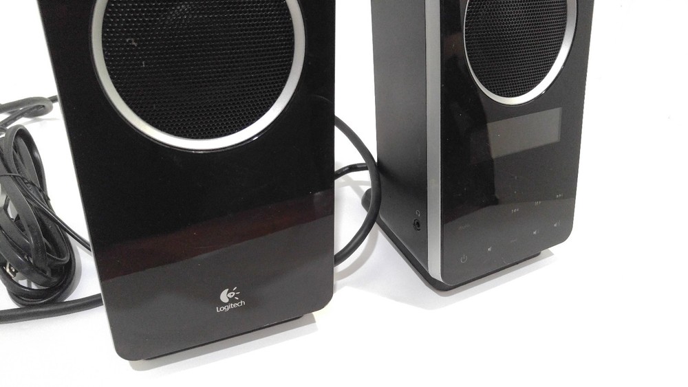 Logitech Z-10 Interactive 2.0 Speaker System – USB Powered – PARTS ONLY