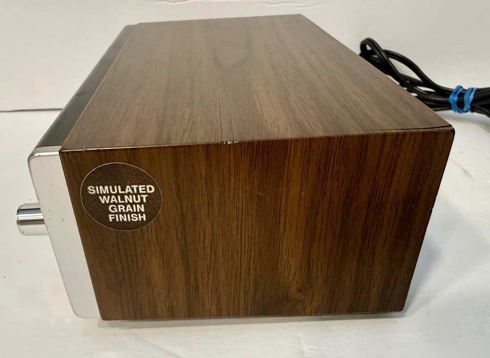 Realistic SA-10 Vintage Solid State Stereo Amplifier # 31-1982B Untested, Read