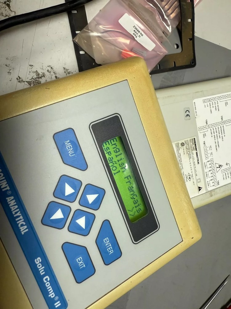 Rosemount Analytical Solu Comp II ph Analyzer Model 1055-01-10-22