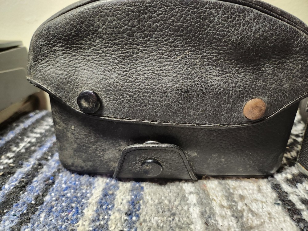 Mamiya-Sekor Camera Lens Case Vintage Pre-owned Untested