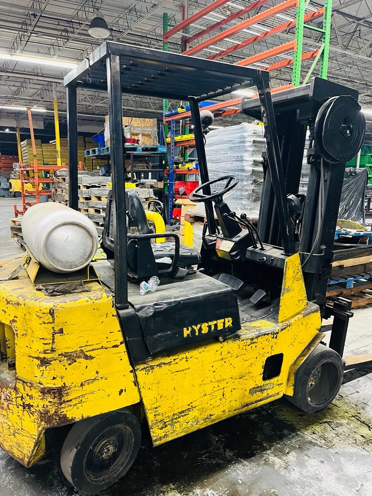 HYSTER PROPANE FORKLIFT