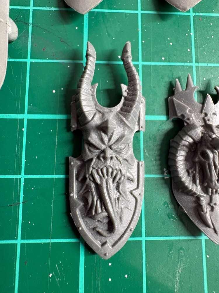 Warhammer Fantasy | Chaos Marauder Shields Bundle Vintage Old Kit Bits Kitbash