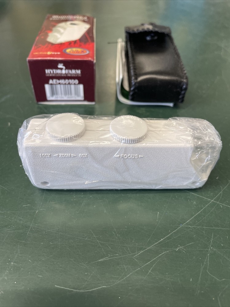 Hydrofarm Active Eye 60X-100X Illuminated Microscope