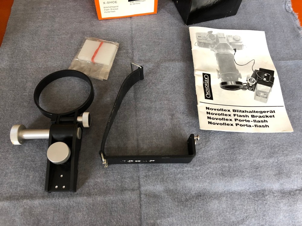 Novoflex X-SHOE Flash Bracket