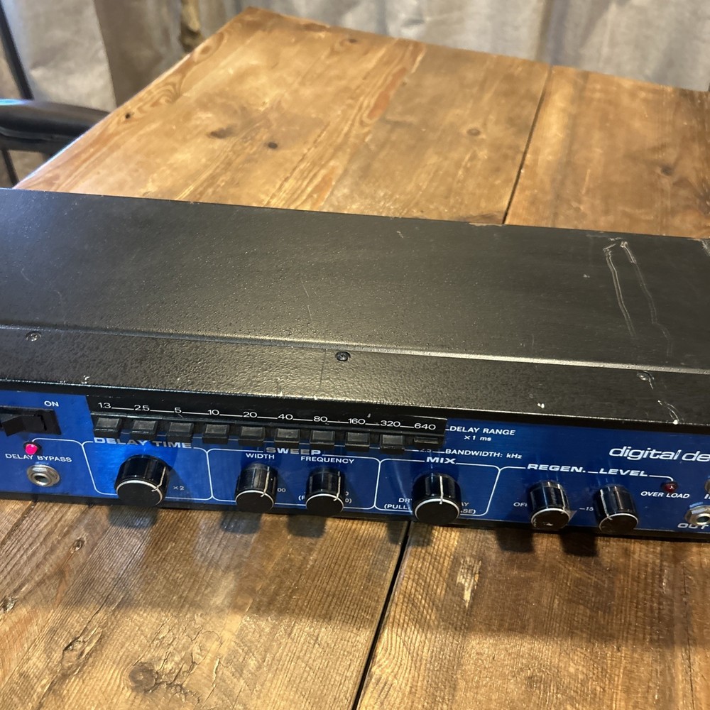 MXR Digital Delay Model 113