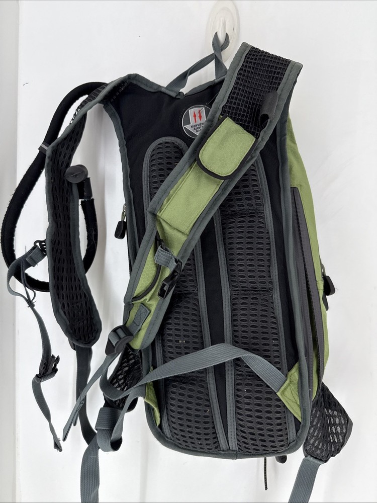 High Sierra Green Hydration Pack with Bladder