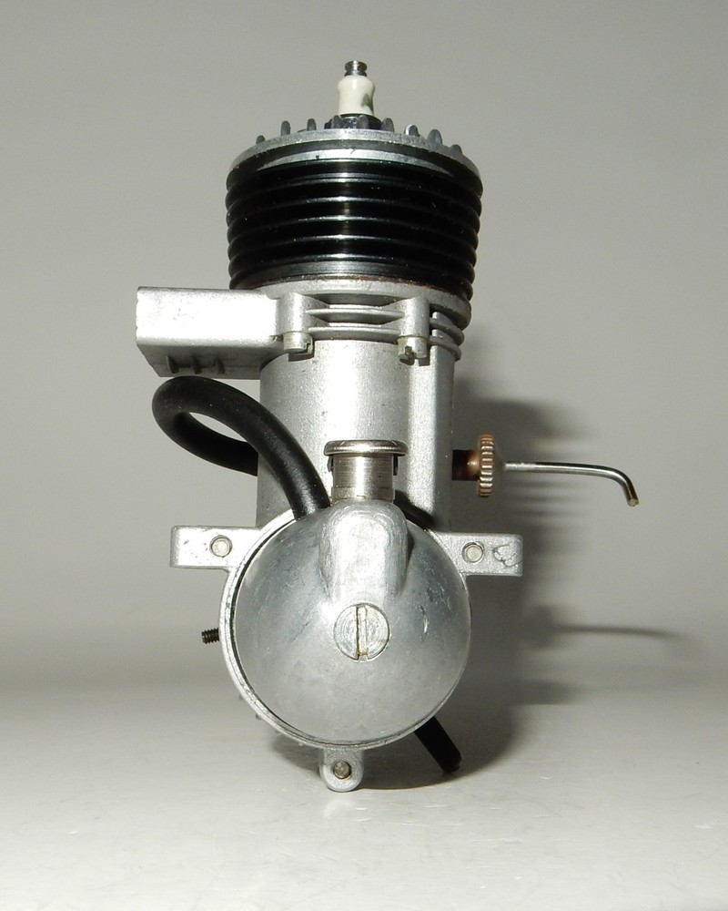Excellent - FORSTER 29R SPARK IGNITION MODEL AIRPLANE ENGINE NIB