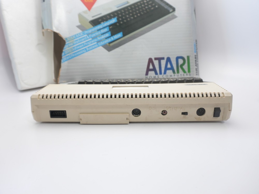 Atari 800XL Home Personal Computer With Box