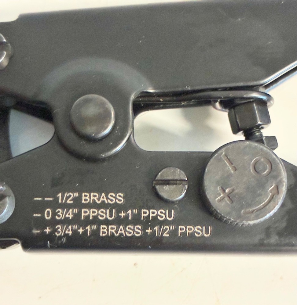 IWISS Manual PEX PPSU Compression Tool
