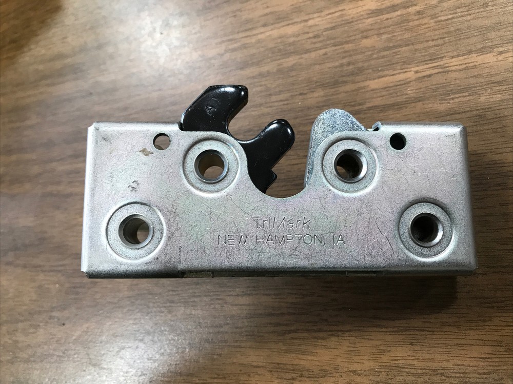 Cat Latch 176-973 NOS