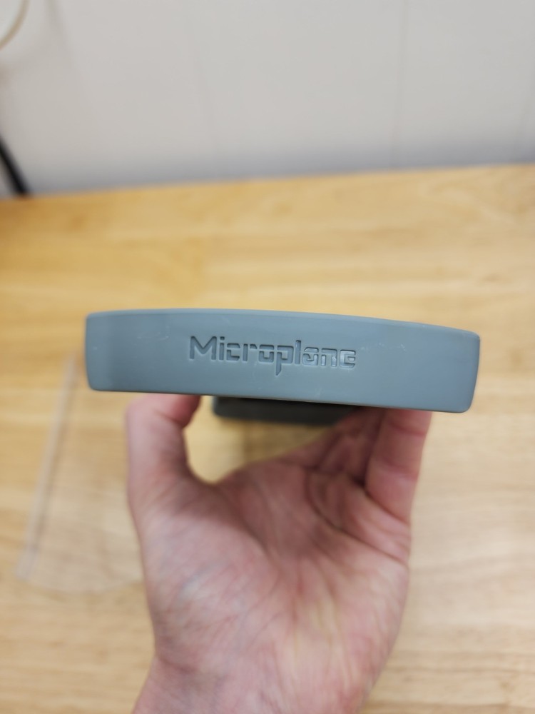 Microplane Large Zester With Rubber Feet