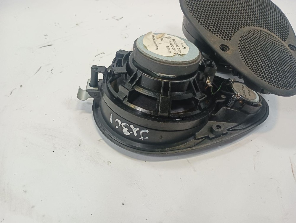 2000 BOXSTER Pair Top Dash Speakers (11800988