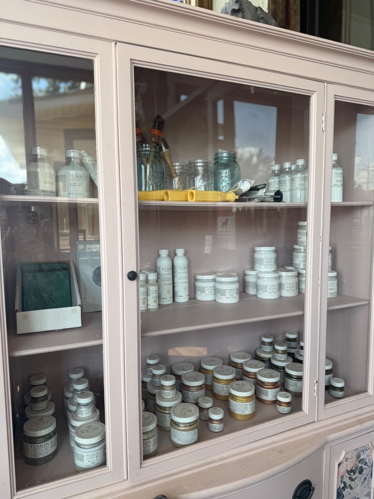 Fusion Mineral Paint
