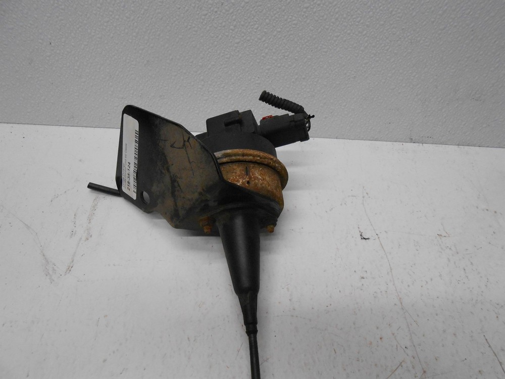 2005-2006 Dodge Durango 4.7L Cruise Speed Sensor Regulator