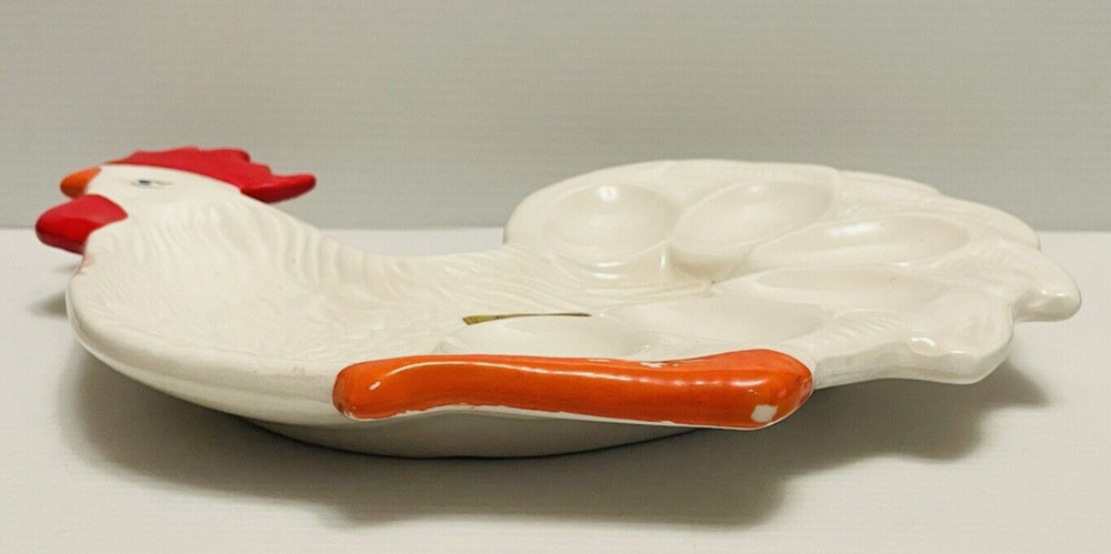 Emil Ceramic Rooster shaped egg holder serving ceramic plate.