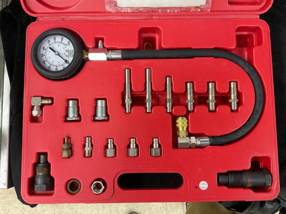 Diesel Engine Compression Gauge Tester Cylinder Pressure Test Injector Adaptor