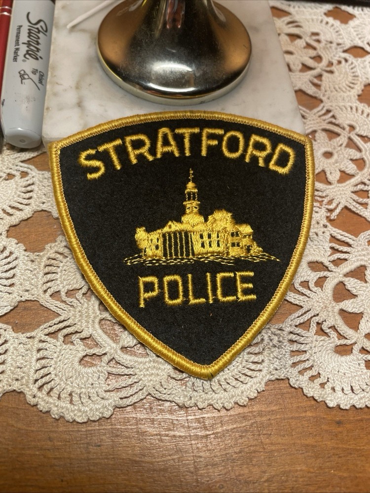 STRATFORD, CONNECTICUT POLICE FELT SHOULDER PATCH NOS