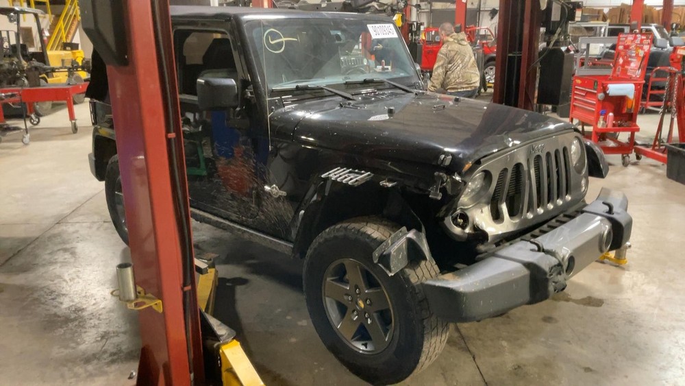 Used Windshield Frame fits: 2015 Jeep Wrangler Grade A