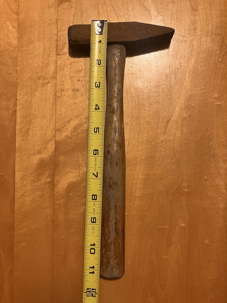 Wooden Handle Chipping Hammer