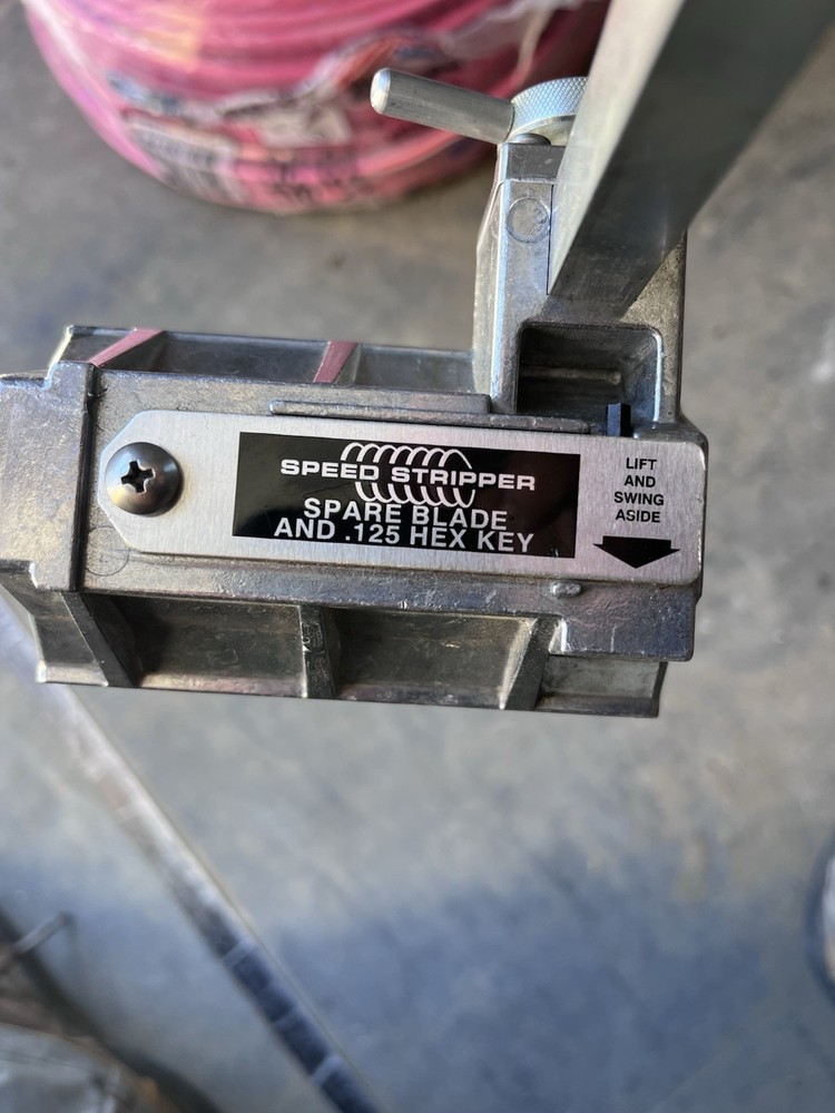 Speed Systems Speed Stripper 1542-2CL Wire Stripping Machine