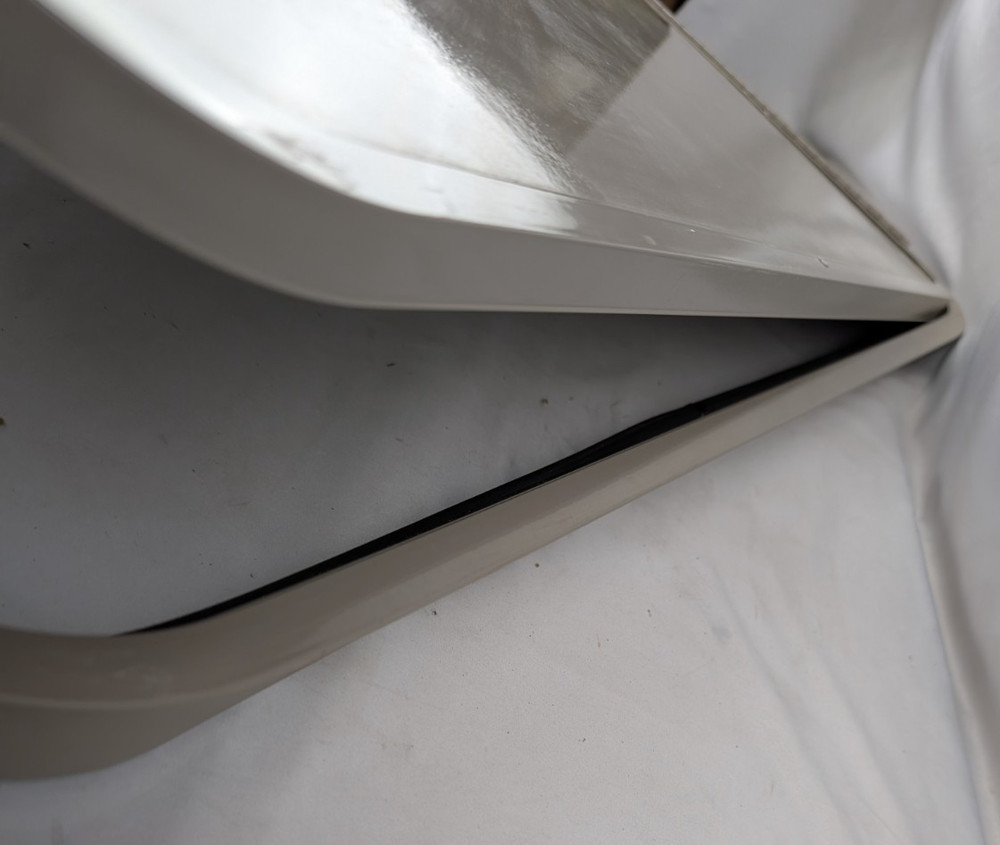 Challenger 36" x 20" RV Baggage Compartment Access Door Hatch Coachmen Camper