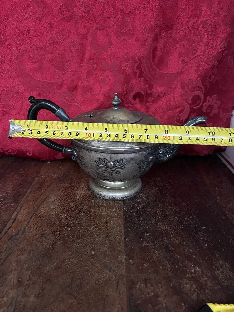 VIKING PLATE SILVER ON E P COPPER LEAD MOUNTS TEA POT Made Canada