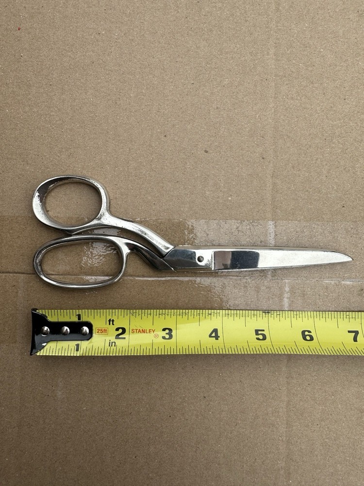 Vintage 7" Griffon GERMANY Scissors