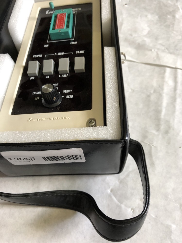 NEW MITSUBISHI K6WUE P-ROM WRITER PROGRAMMABLE CONTROLLER W/CASE,FM