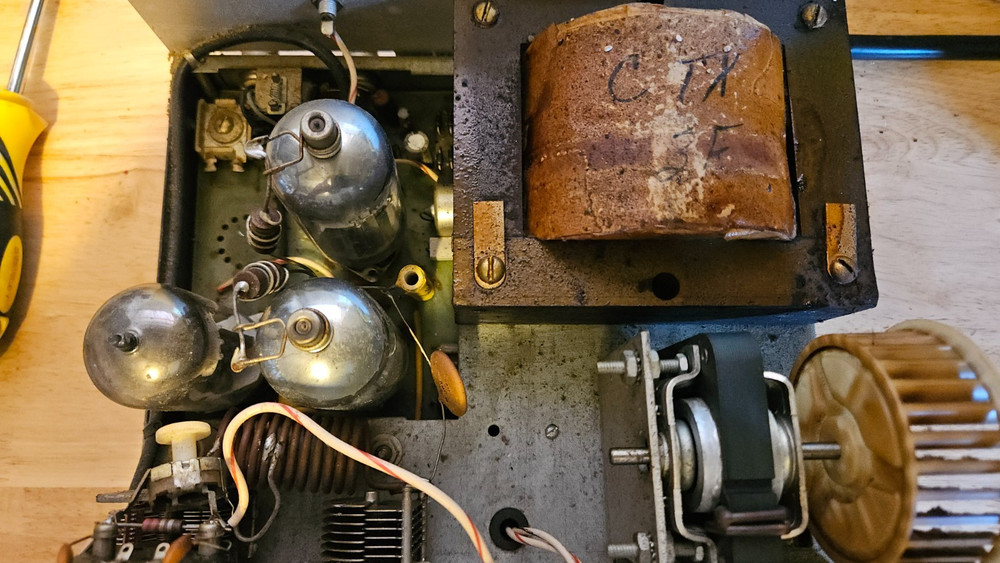 🔥 Varmint XL-350 Linear Amplifier - POWERS ON 🔥