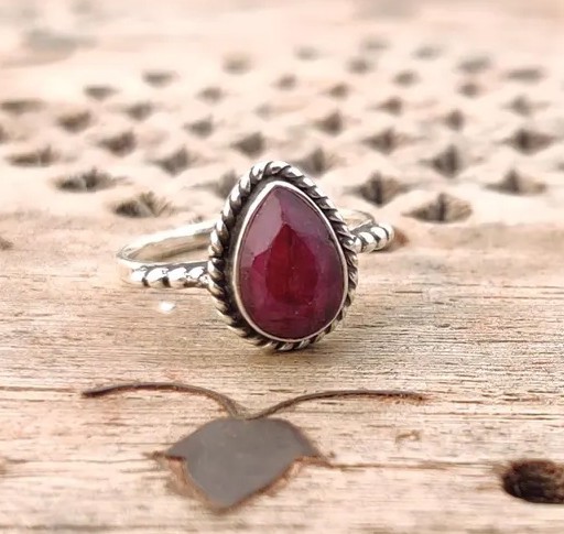 Solid 925 Sterling Silver Natural Ruby Pear Gemstone Artisan Filigree Band Ring