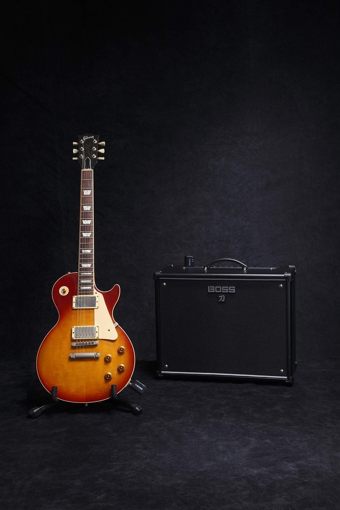 Boss WL-20 Digital Wireless Guitar System with Cable Tone Simulation