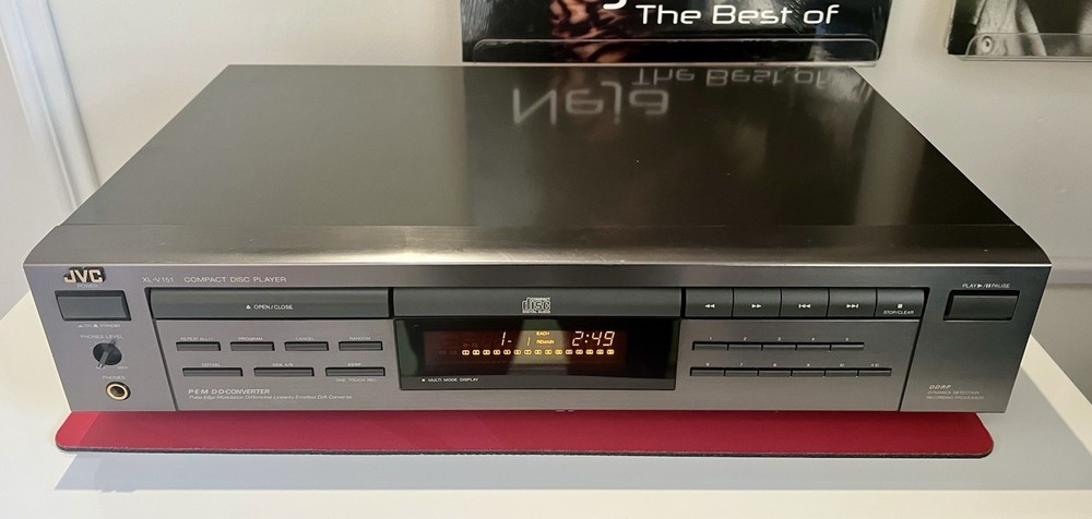 JVC XL-V151 Single Compact Disc Player, Serviced