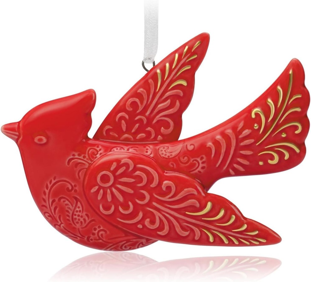Hallmark Keepsake Ornament Christmas Cardinal 2014